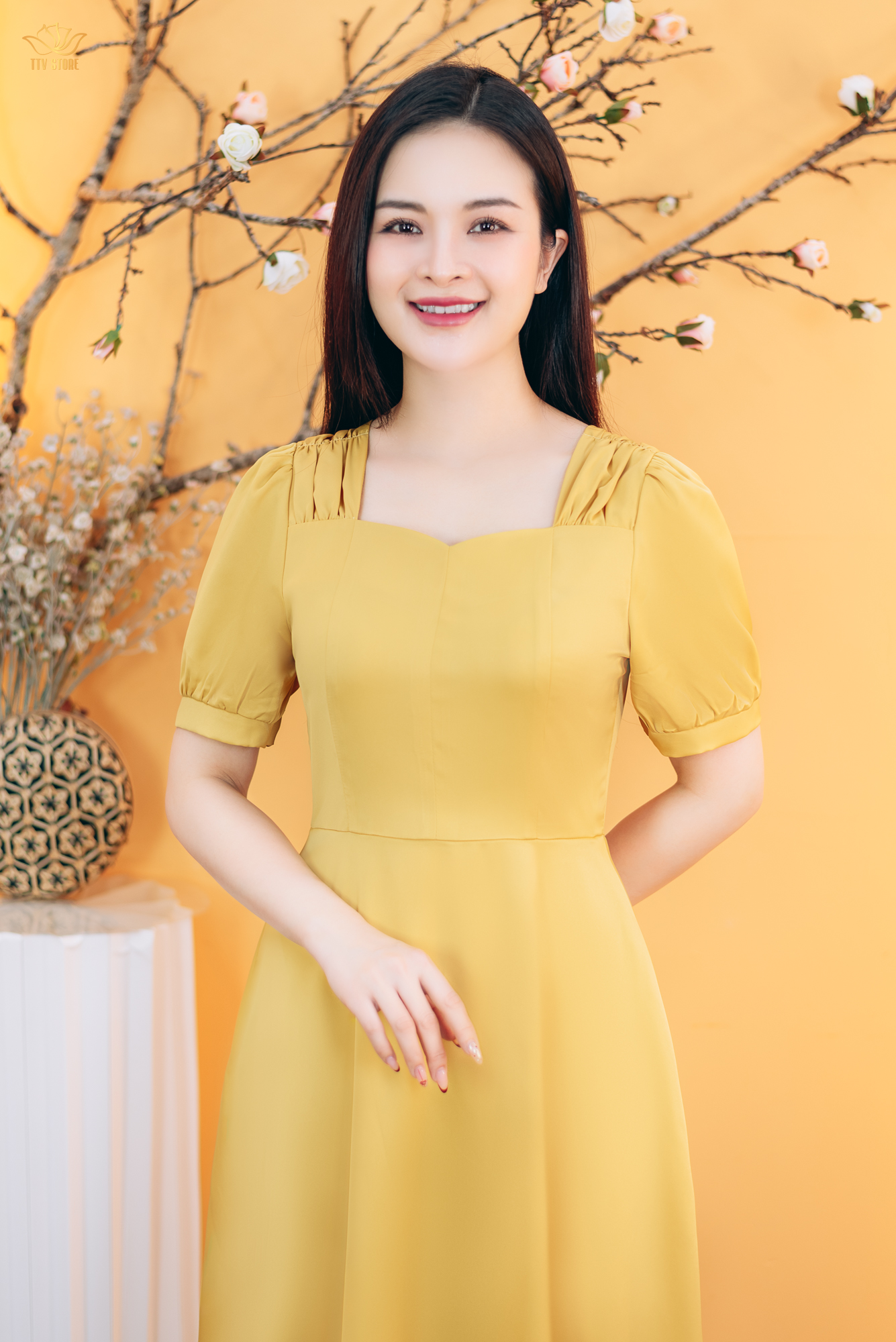 Đầm xòe - Cổ vuông tim nhúng tay ngắn - AH - Vàng - TTV1773#
