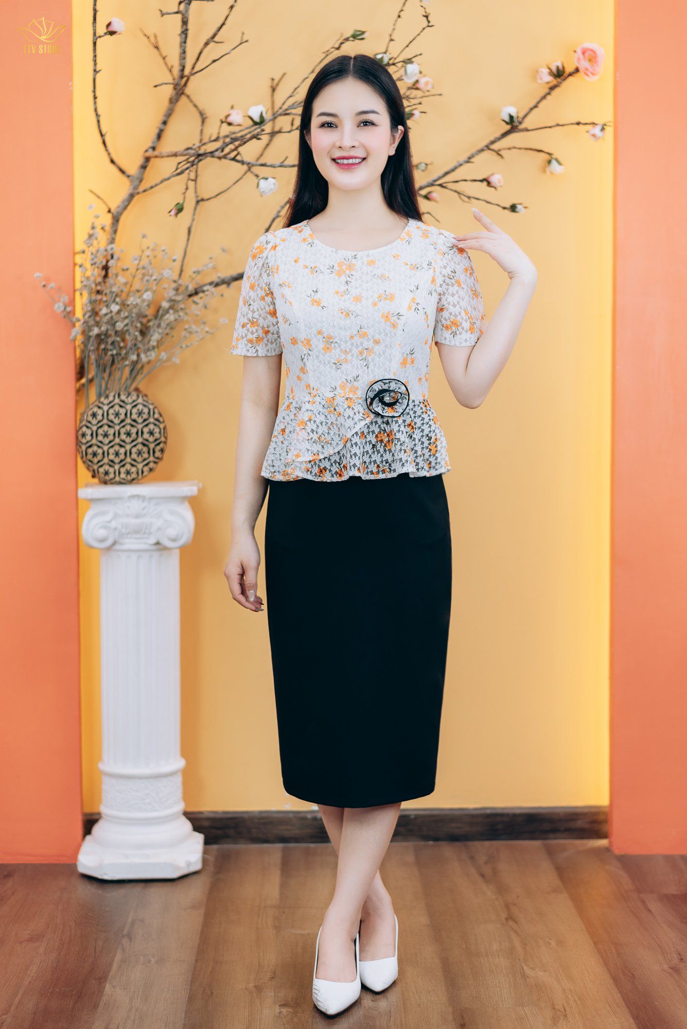 Đầm body - Cổ tròn tay ngắn - CD - Trắng hoa cam - TTV1851#