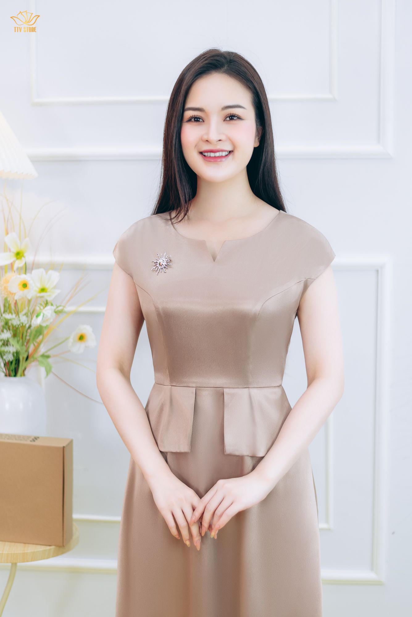 Đầm xòe - Cổ tròn khoét V tay con  - CT - Da - TTV1843#