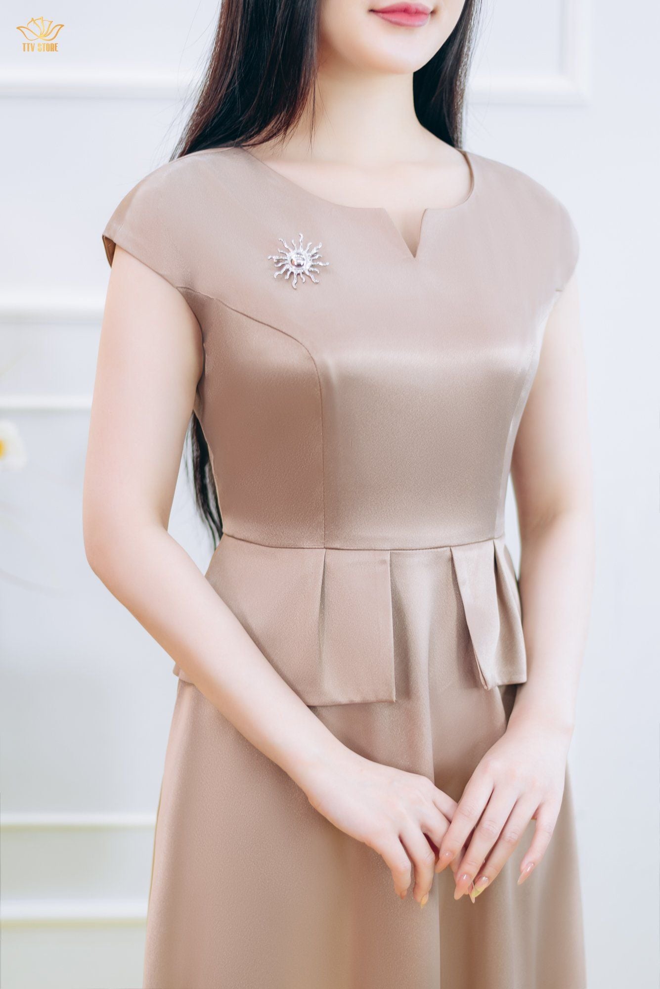 Đầm xòe - Cổ tròn khoét V tay con  - CT - Da - TTV1843#