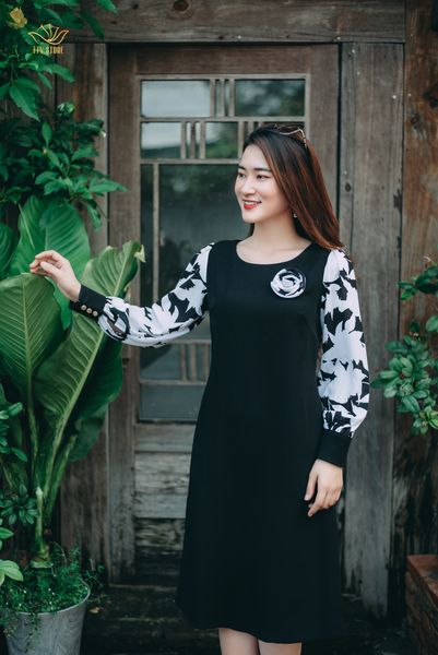 Đầm suông - Cổ tròn tay dài - CT - Đen - TTV1215#