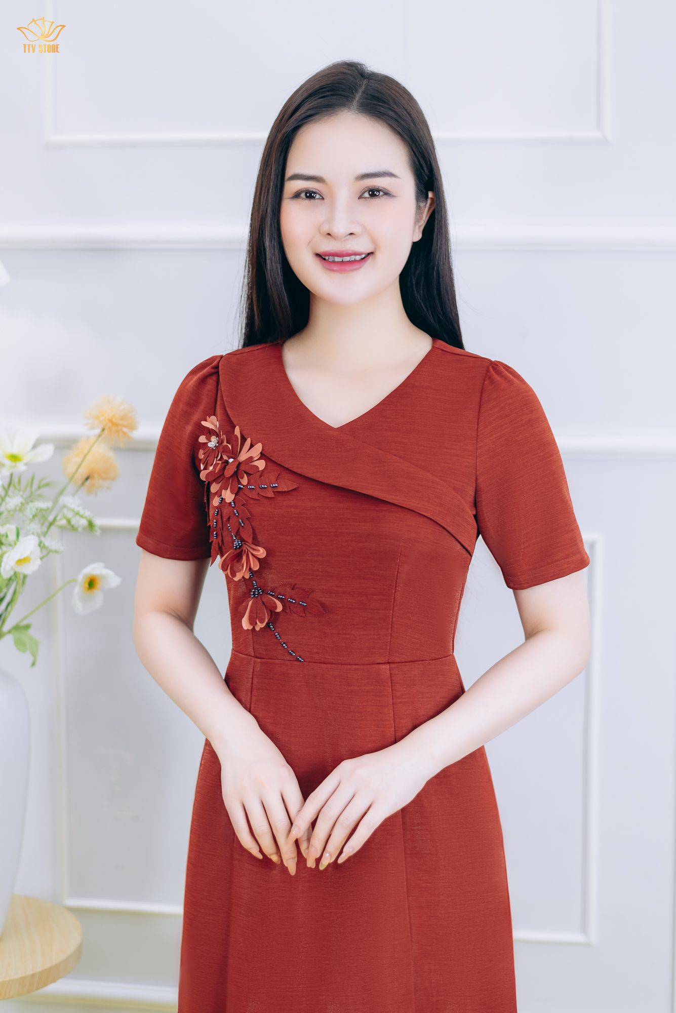 Đầm xòe đuôi cá - Cổ tim lá bâu xéo kết hoa đính cườm tay ngắn - CD - Cam gạch - TTV1859