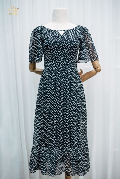 Đầm form A - Cổ tròn khoét V tay loe - CT - Đen trắng - TTV1197