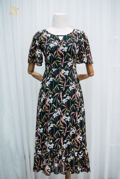 Đầm form A - Cổ tròn khoét V tay loe - CT - Đen hoa trắng - TTV1196