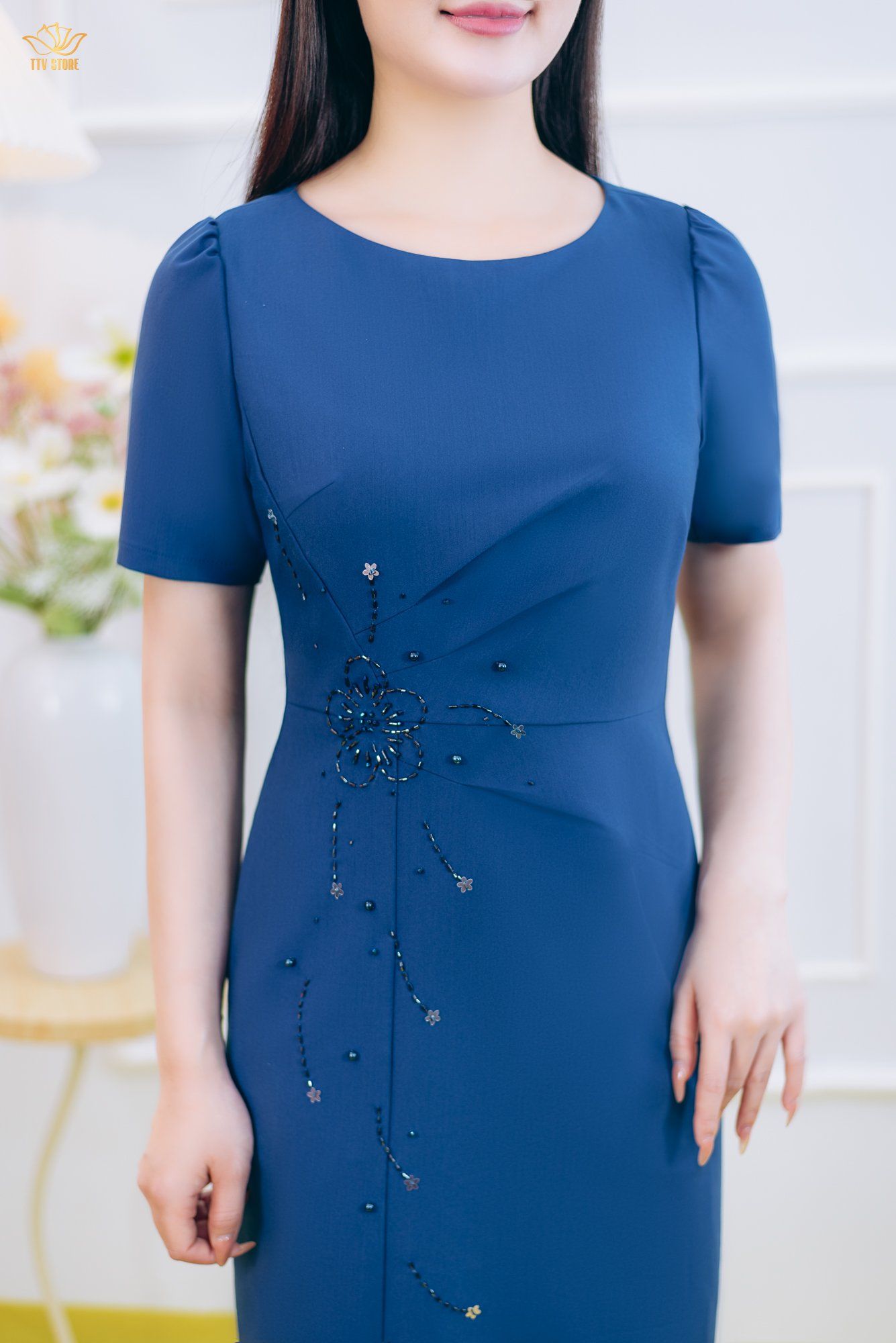 Đầm body - Cổ tròn tay ngắn kết cườm ngọc - CD - Xanh coban - TTV1853