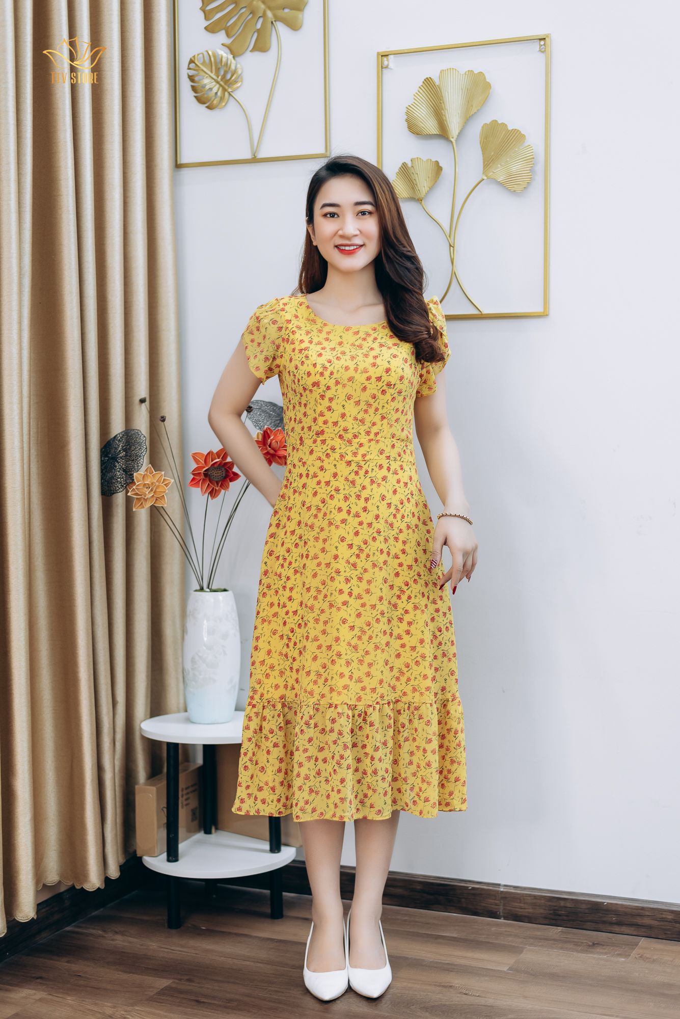 Đầm form A - Cổ tròn tay búp - CT - Vàng hoa đỏ - TTV1218