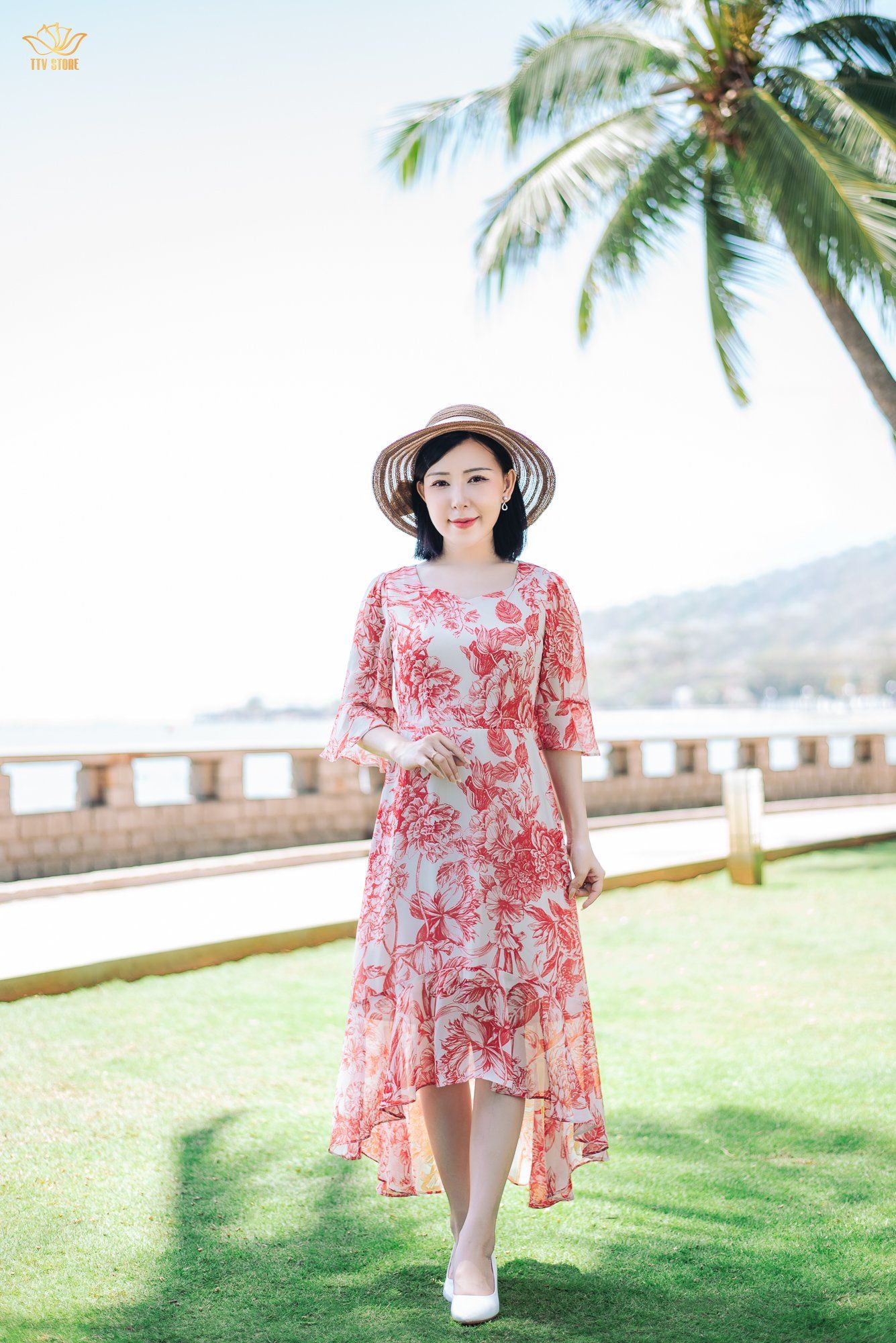 Đầm xòe Mullet - Cổ vuông tim tay chuông - CD - Kem hoa đỏ - TTV1831