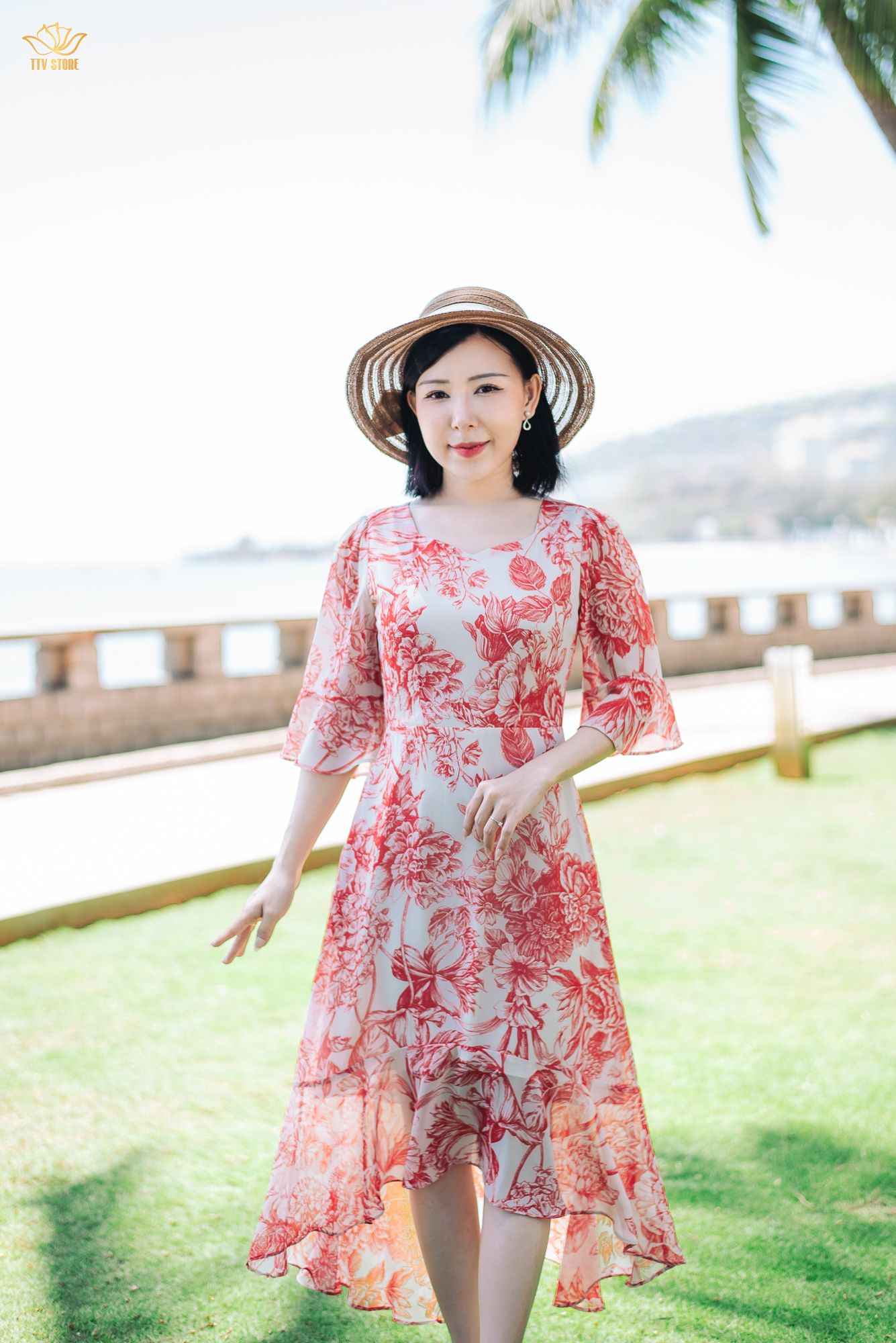 Đầm xòe Mullet - Cổ vuông tim tay chuông - CD - Kem hoa đỏ - TTV1831