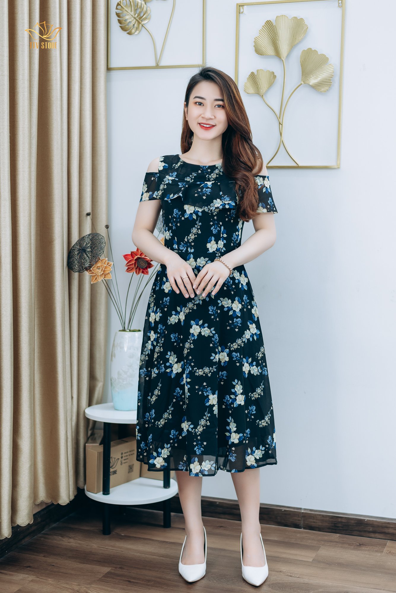 Đầm xòe - Cổ tròn tay rớt vai - AH - Đen hoa kem - TTV1234