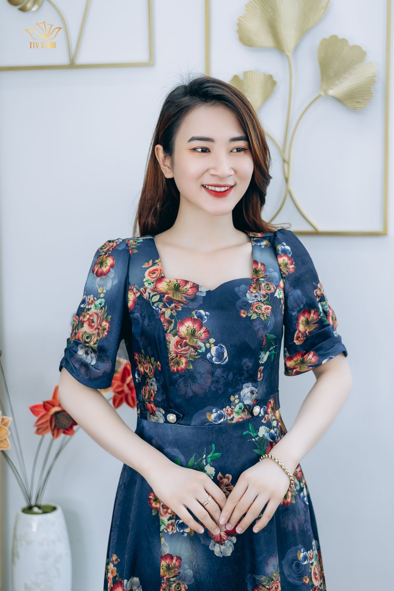 Đầm xòe - Cổ vuông tay ngắn - CT - Xanh hoa - TTV1242