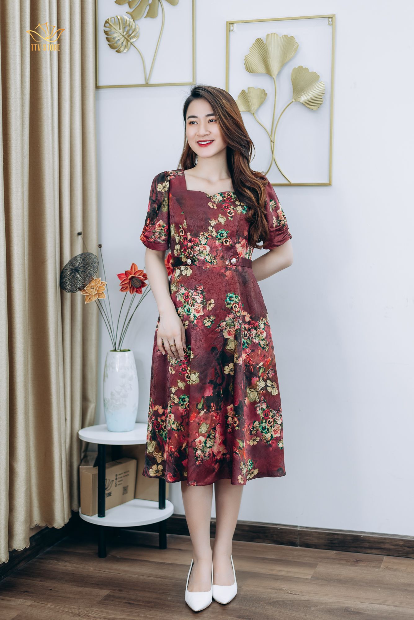 Đầm xòe - Cổ vuông tay ngắn - CT - Đỏ hoa - TTV1242