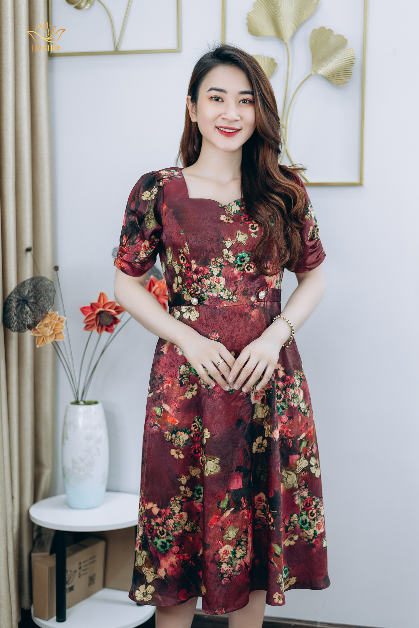 Đầm xòe - Cổ vuông tay ngắn - CT - Đỏ hoa - TTV1242