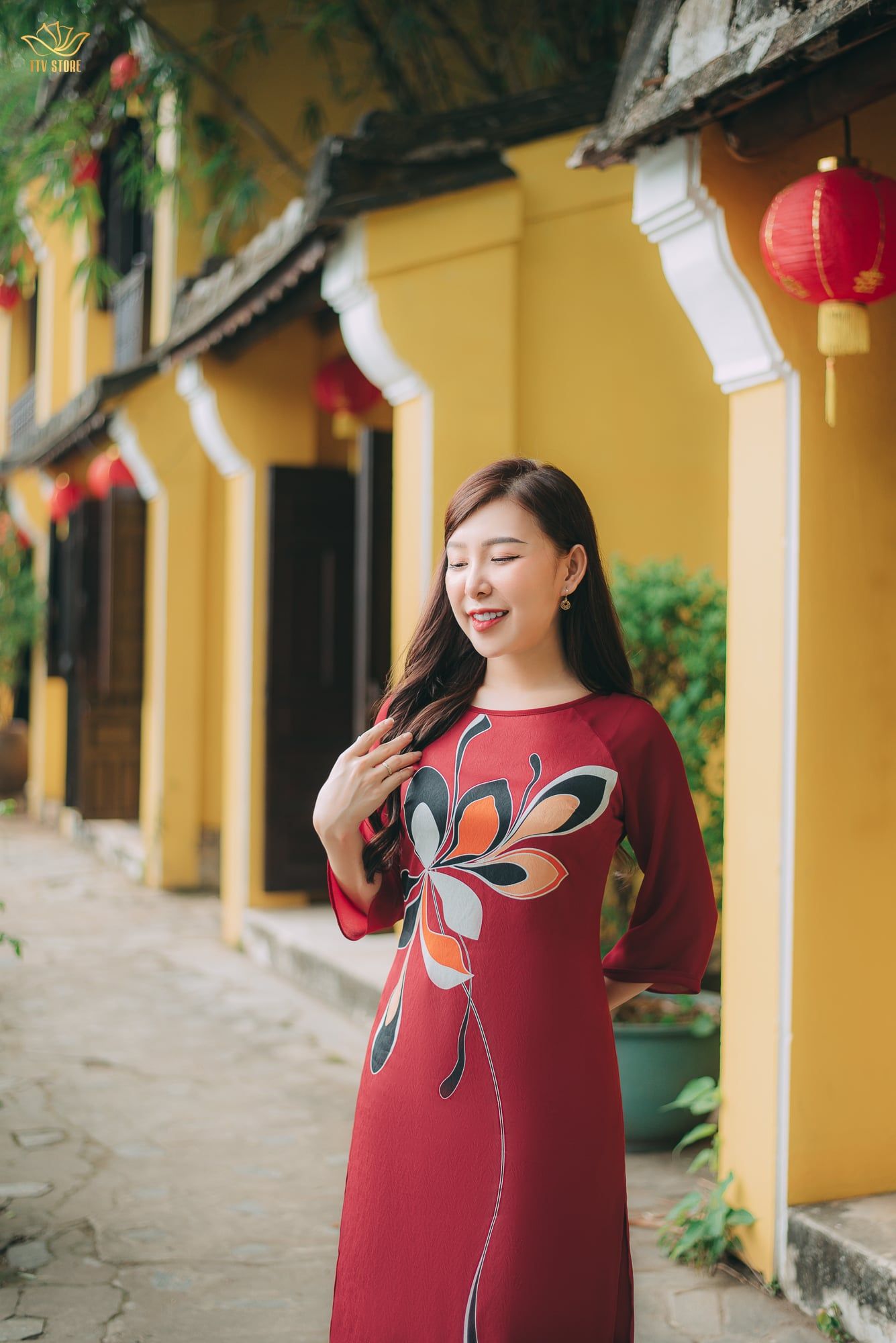 Áo dài cách tân - Cổ tròn tay lỡ - CD - Đỏ hoa - TTV1540