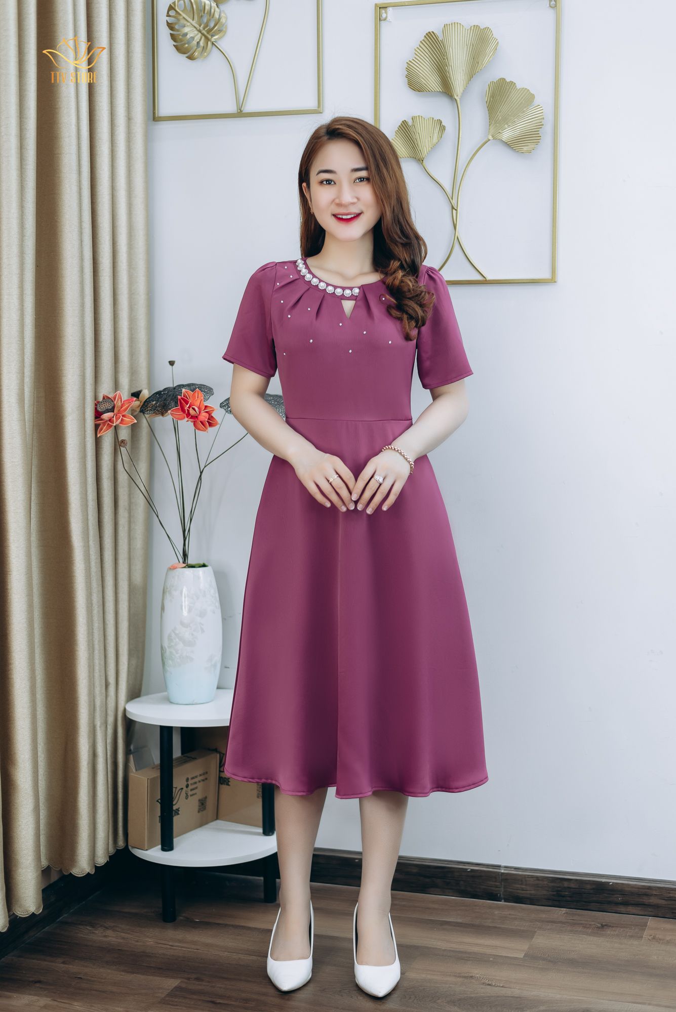 Đầm xòe - Cổ tròn khoét V kết ngọc - CV - Hồng ruốc - TTV1270