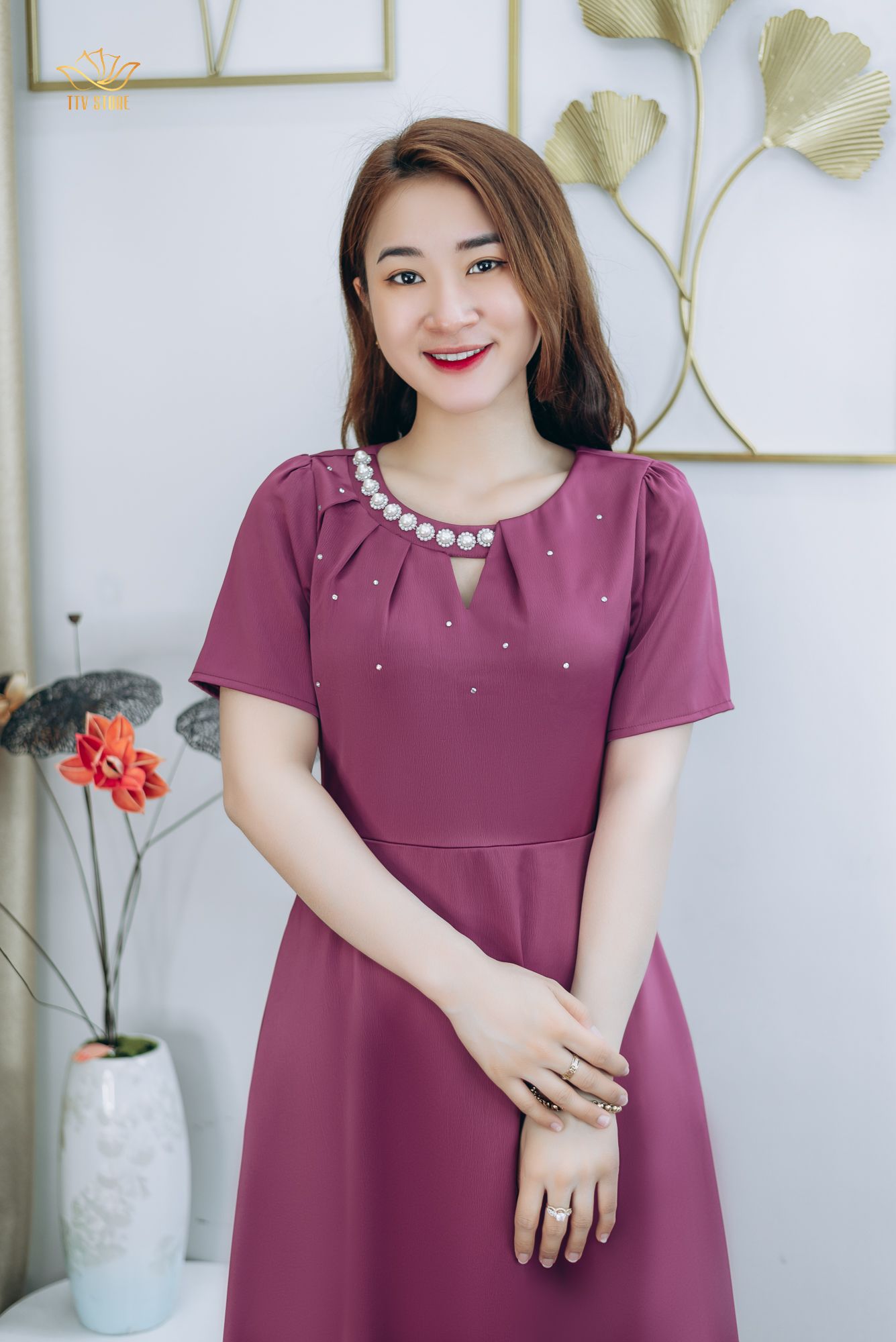 Đầm xòe - Cổ tròn khoét V kết ngọc - CV - Hồng ruốc - TTV1270