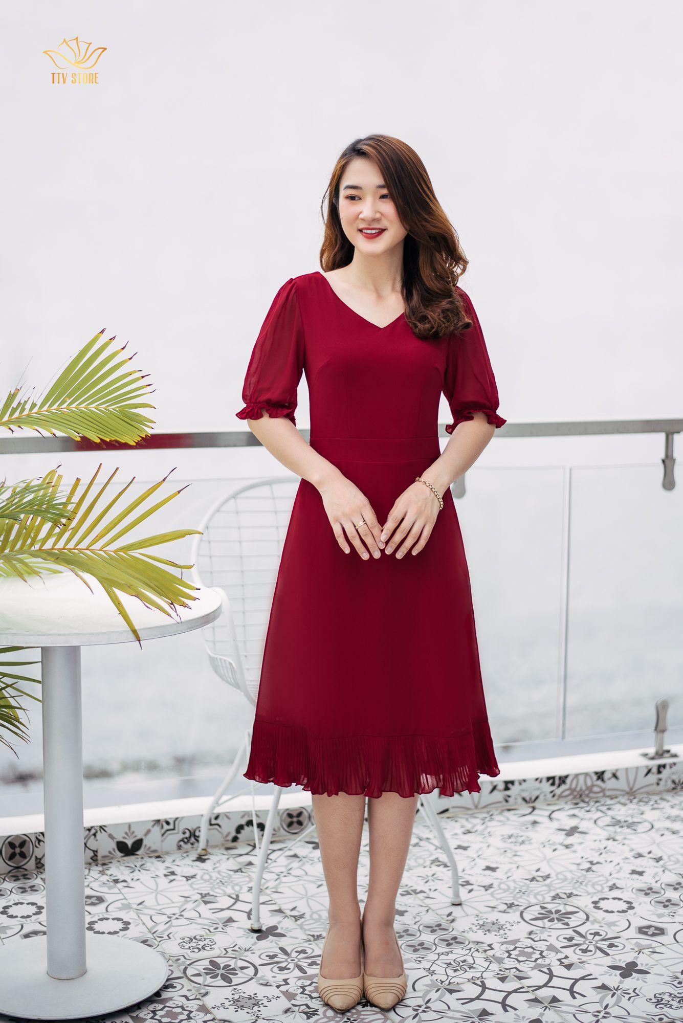 Đầm form A - Cổ tim tay bo - CT - Đỏ đô - TTV972