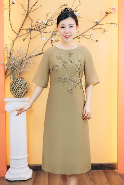 Đầm suông - Cổ tròn kết hoa đính cườm ngọc tay lỡ - CD - Vàng bơ - TTV1875