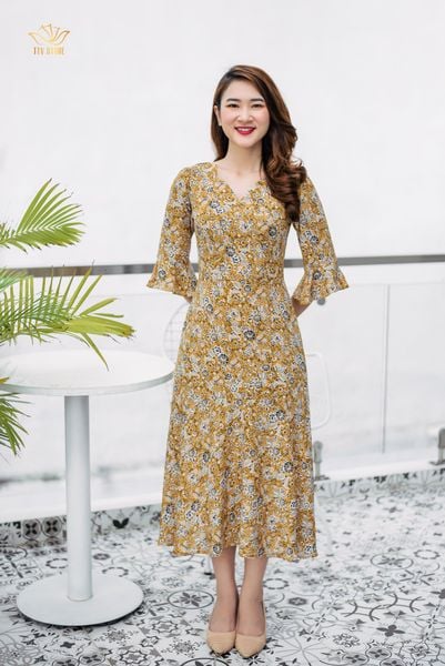 Maxi - Cổ sóng nước tay chuông - CV - Nâu hoa trắng - TTV997 *