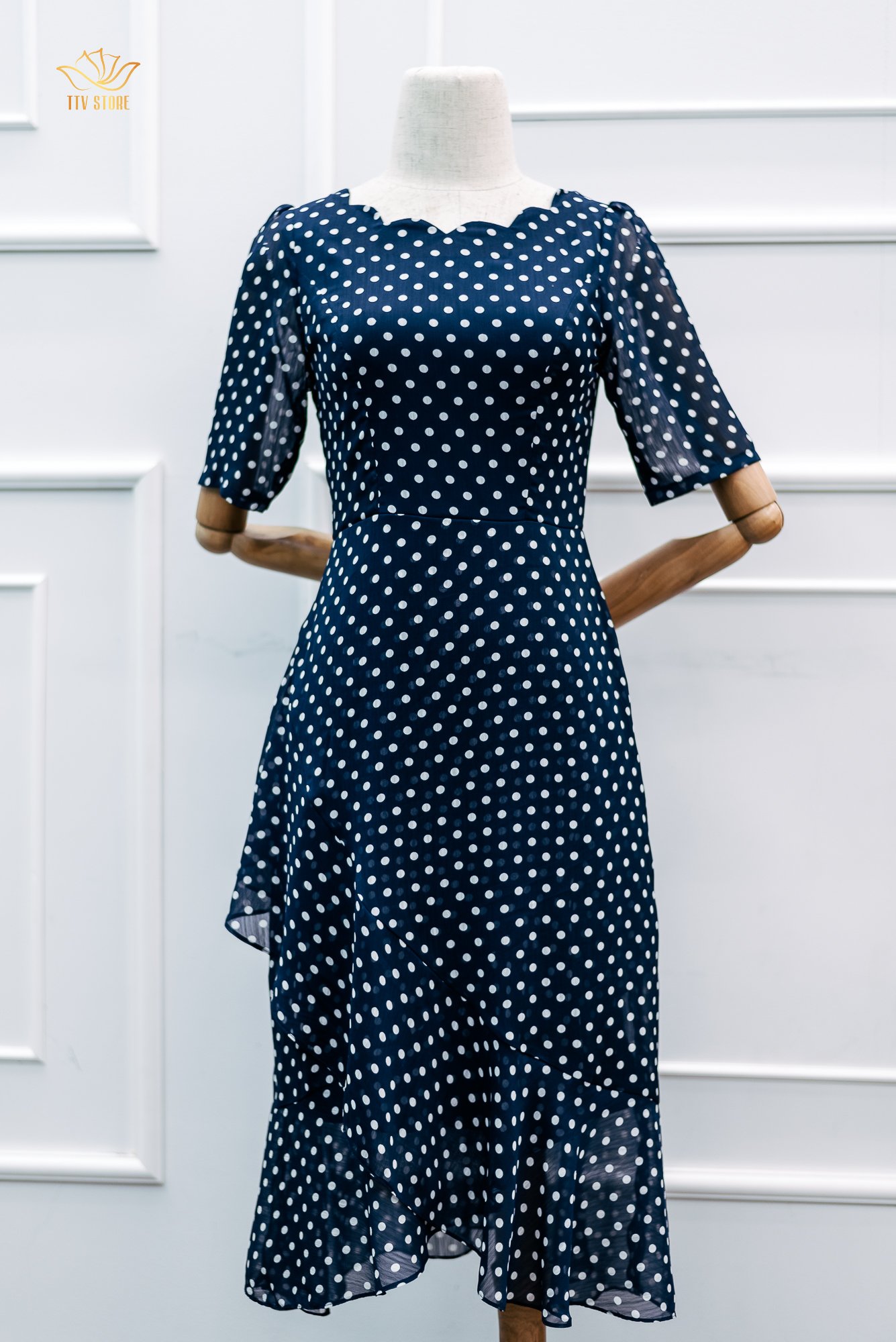 Đầm xoè - Cổ sóng nước tay ngắn - CV - Xanh bi trắng - TTV1015