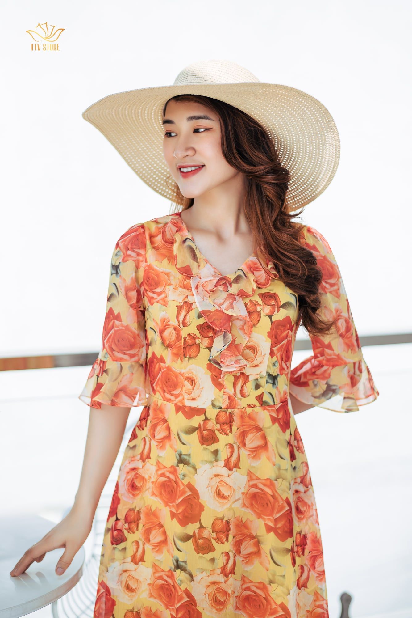 Đầm xoè - Cổ bèo tay chuông - CV - Vàng hoa đỏ - TTV1039 *