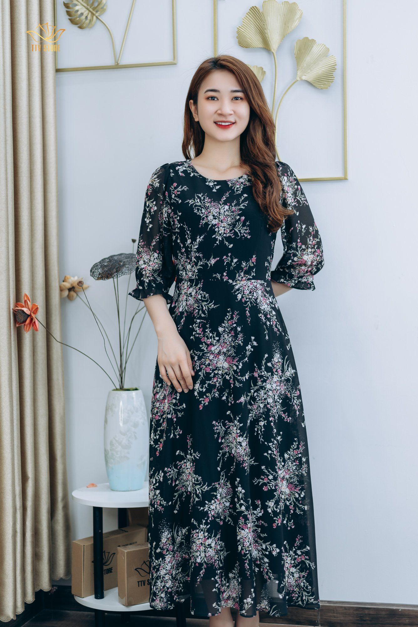 Đầm maxi - Cổ tròn tay lỡ - CD - Đen hoa - TTV1297