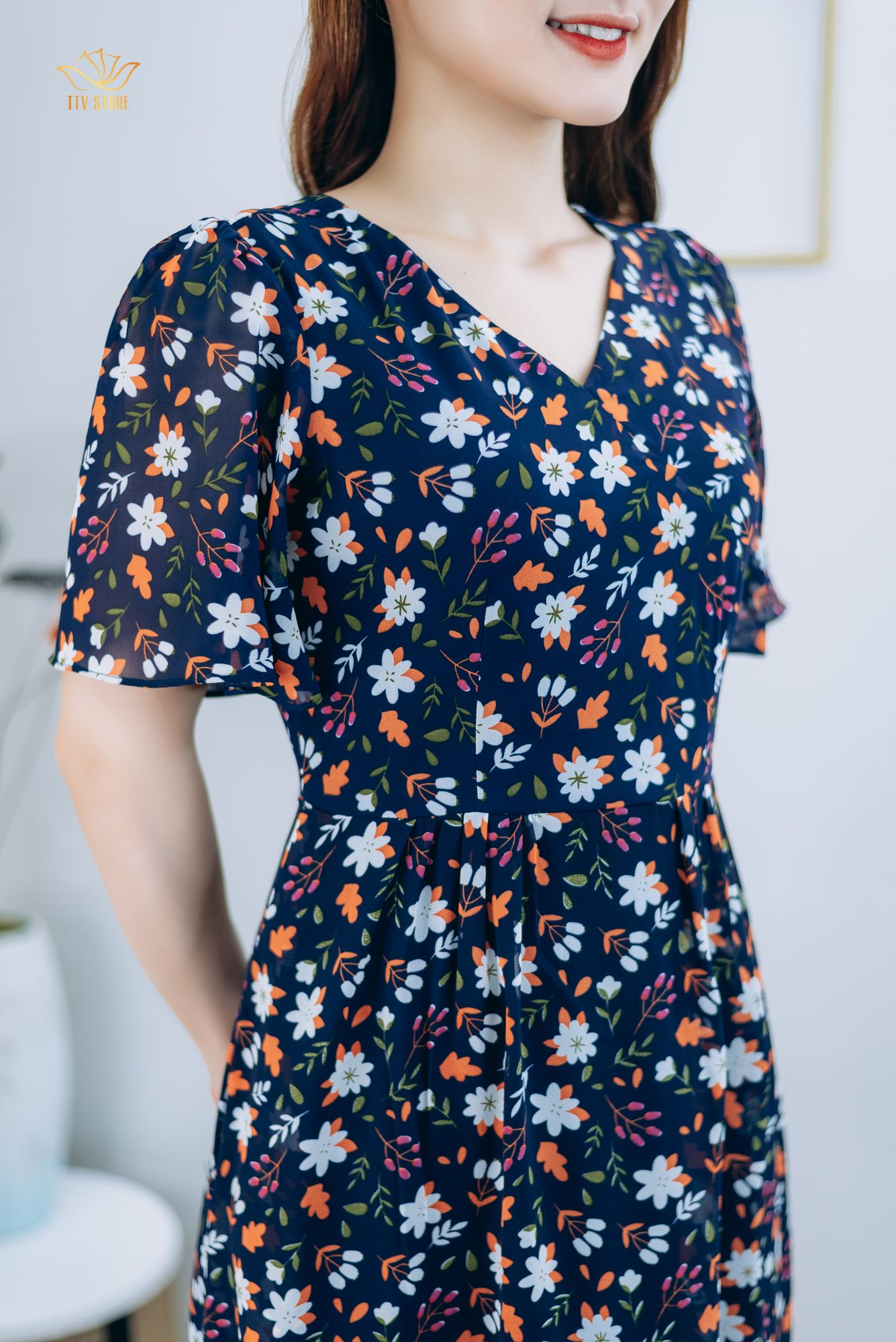 Đầm form A - Cổ tim tay loe - CT - Xanh hoa nhí - TTV1293