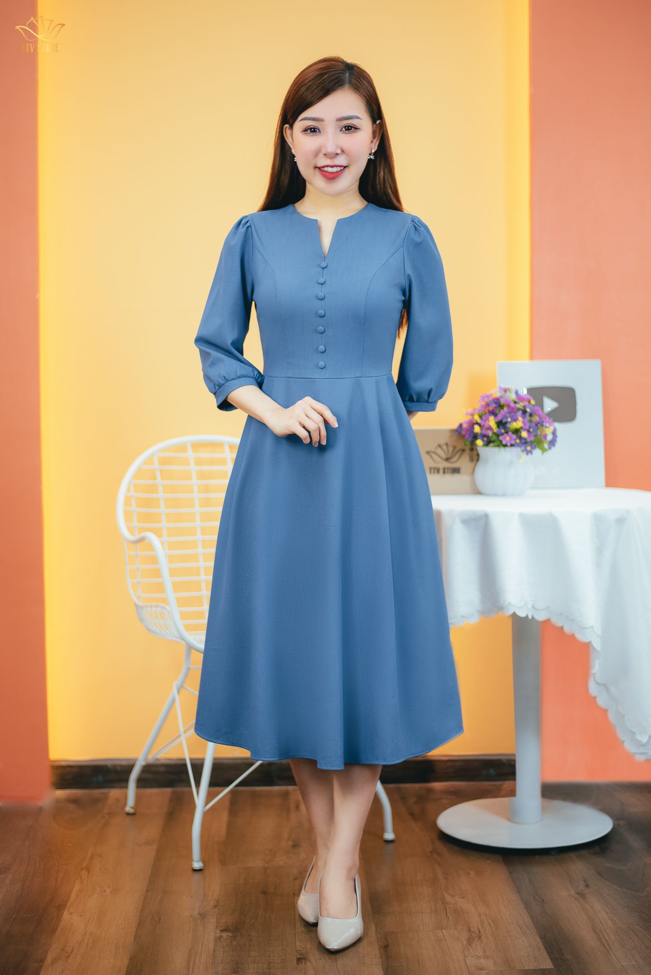 Đầm xòe - Cổ tròn khoét V kết nút tay lỡ - CT - Xanh ghi - TTV1554