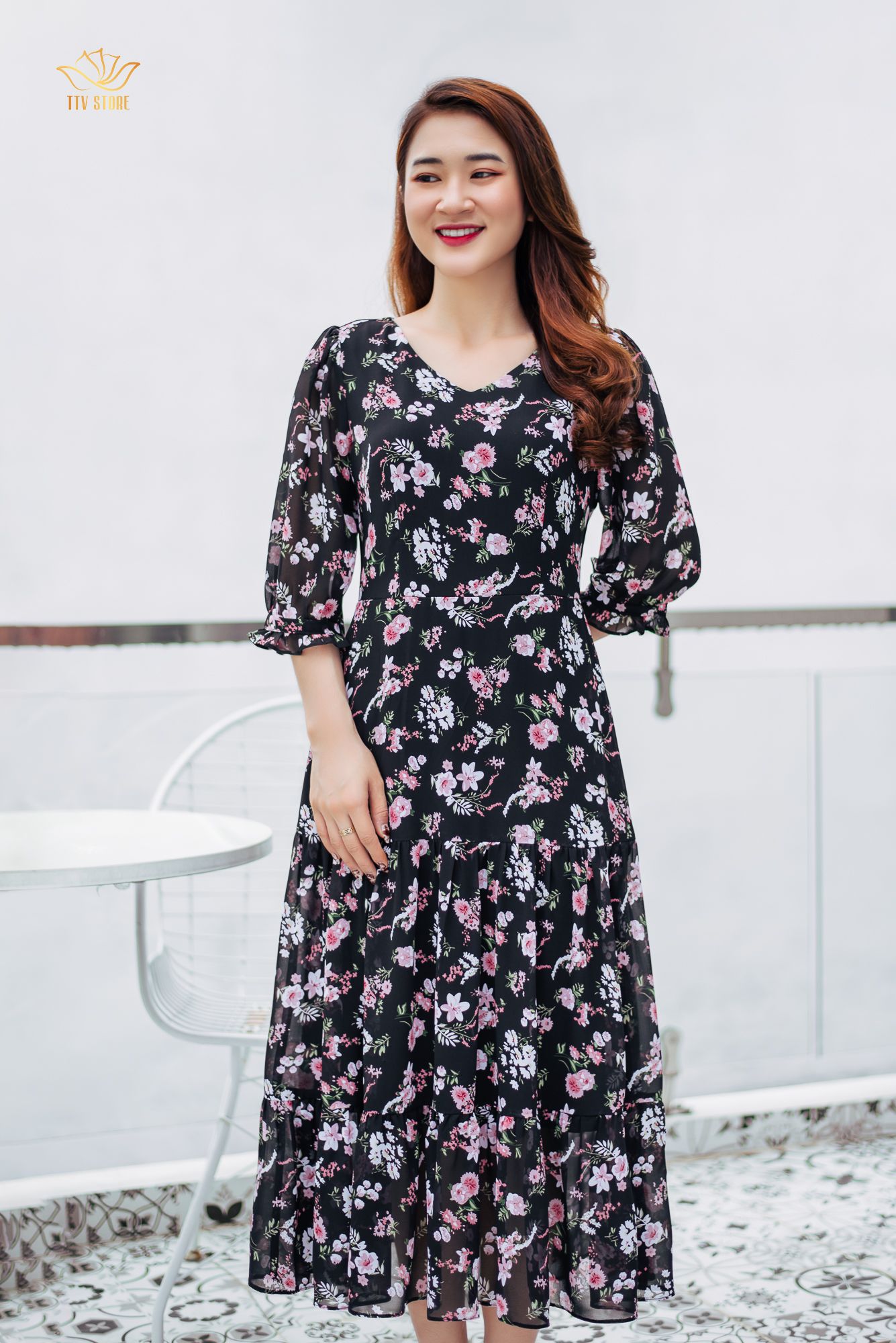 Maxi - Cổ tim tay lỡ - CD - Đen hoa hồng - TTV1062 *