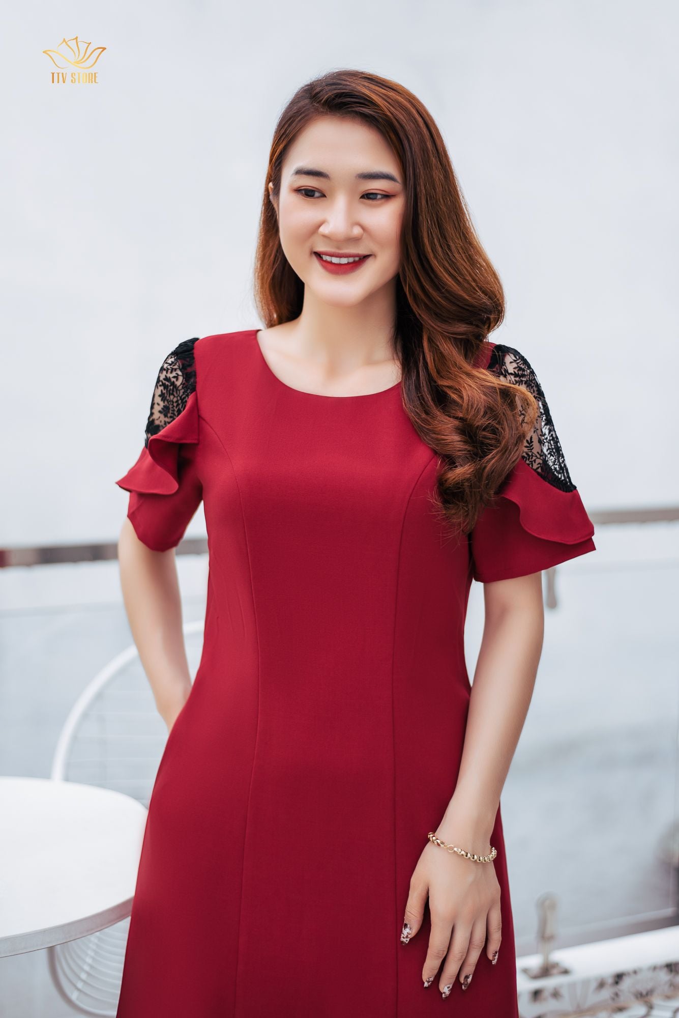 Đầm suông - Cổ tròn tay phối ren - CD - Đỏ đô - TTV865