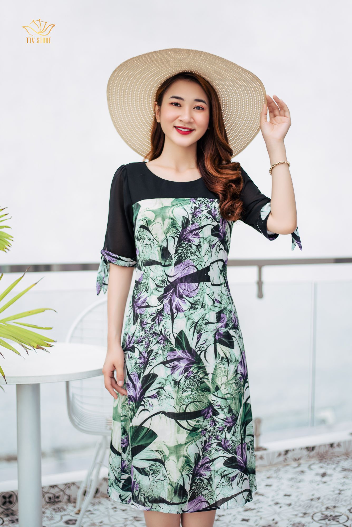 Đầm suông - Cổ tròn tay lỡ cột nơ - CV - Xanh hoạ tiết - TTV1059 *