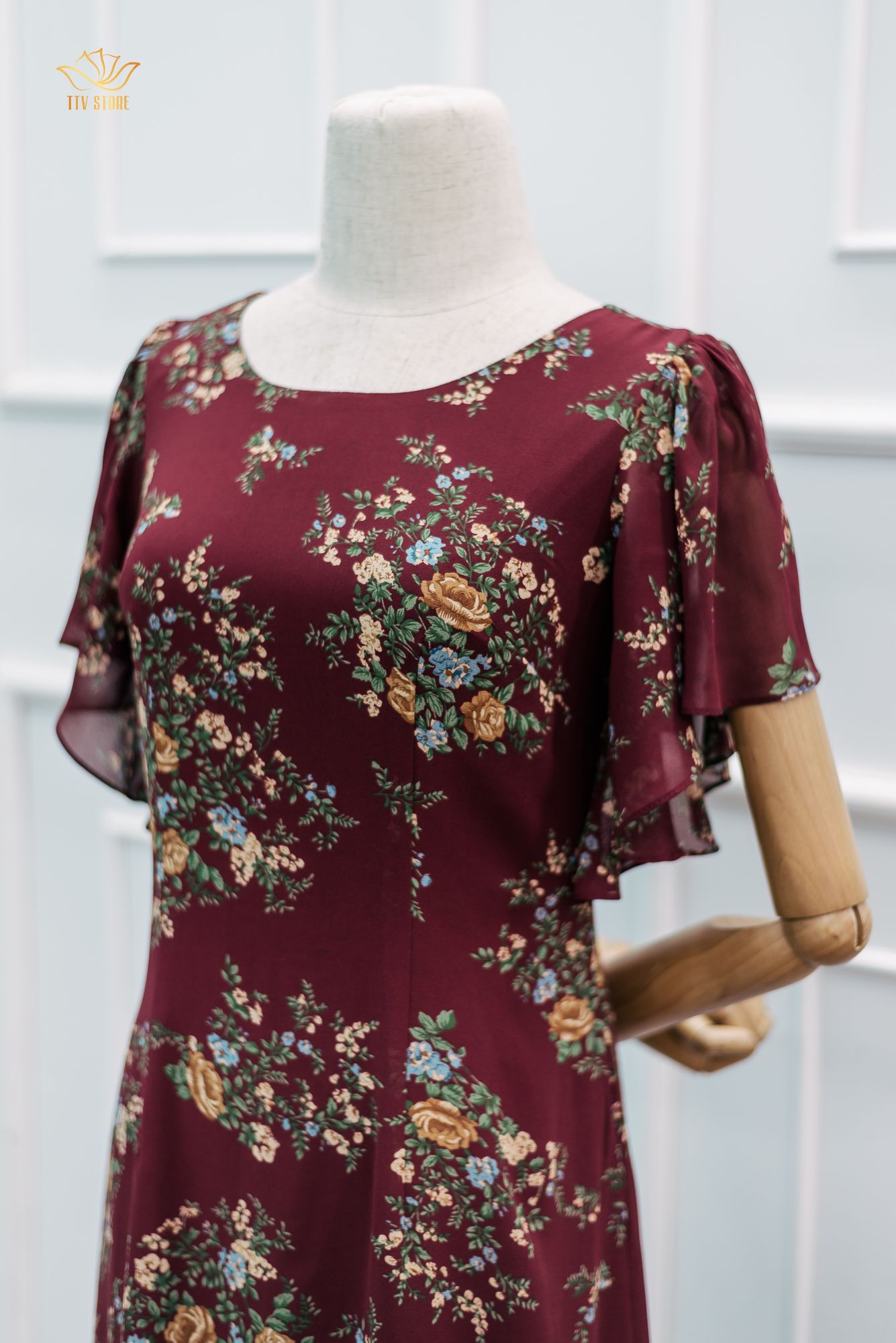 Đầm suông - Cổ tròn tay cánh tiên - CT - Đỏ hoa - TTV1053