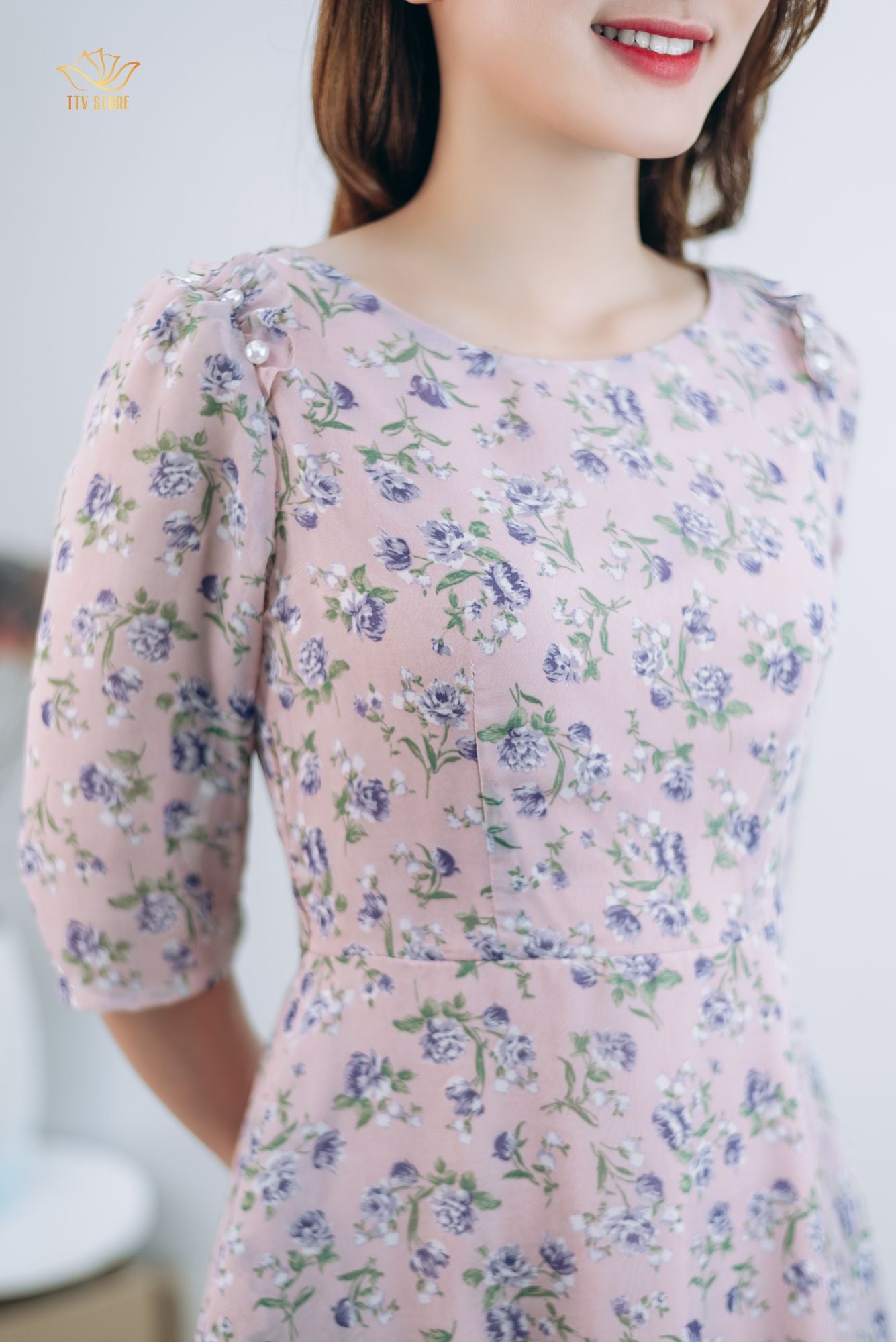 Đầm xòe - Cổ tròn kết ngọc tay lỡ - CV - Hồng hoa - TTV1316