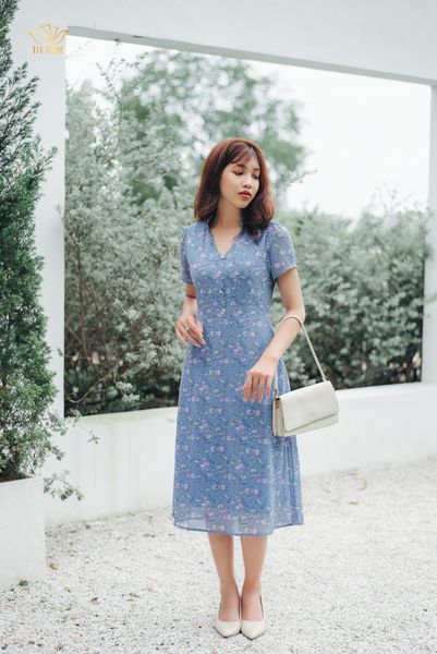 Đầm form A - Cổ trụ kết nút tay ngắn - CD - Xanh hoa hồng - TTV1078
