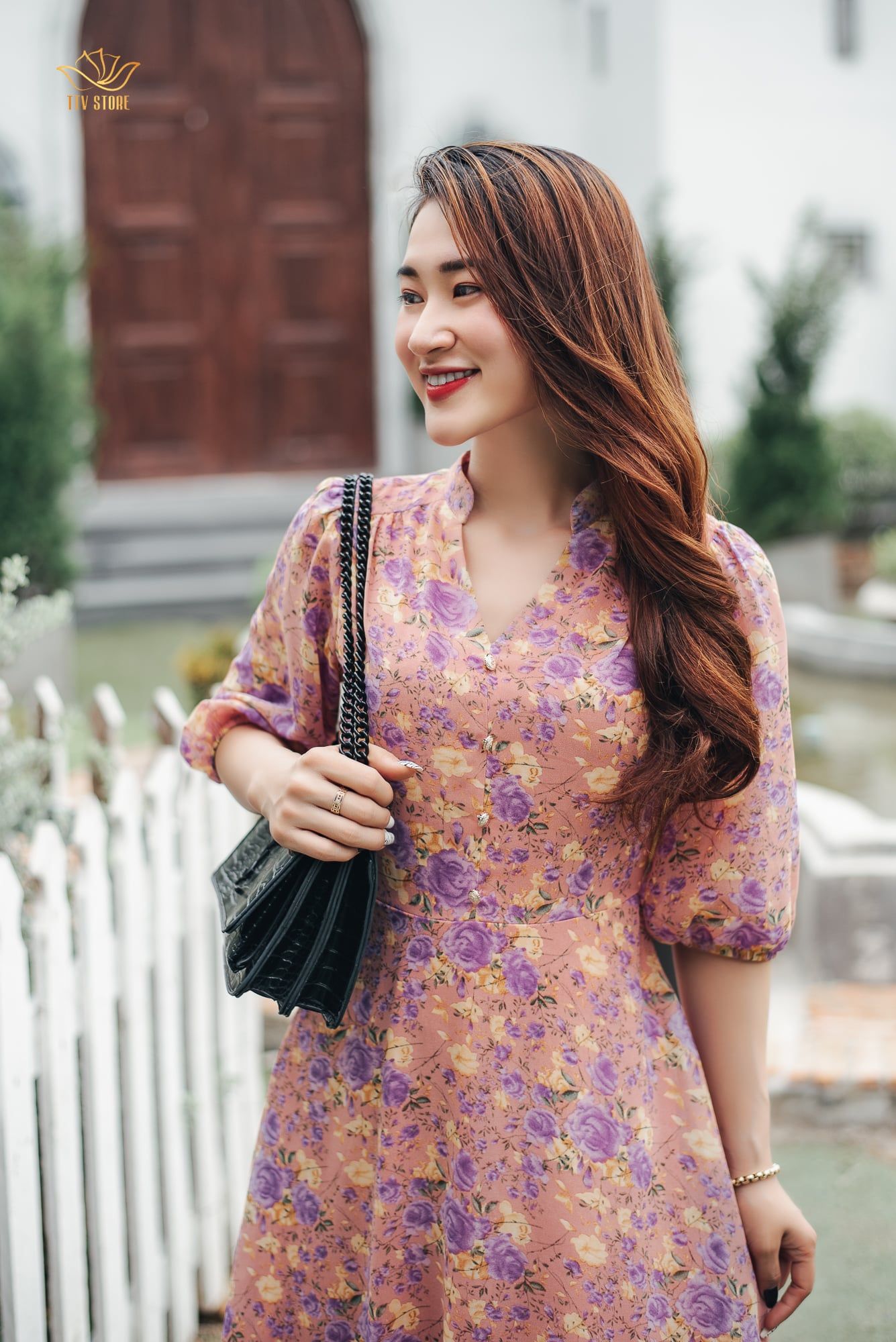 Đầm form A - Cổ trụ kết nút tay bo - CV - Hồng hoa tím - TTV1077