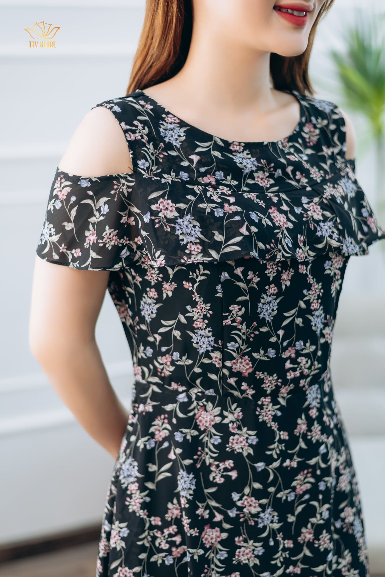 Đầm xòe - Cổ tròn tay rớt - AH - Đen hoa - TTV1356