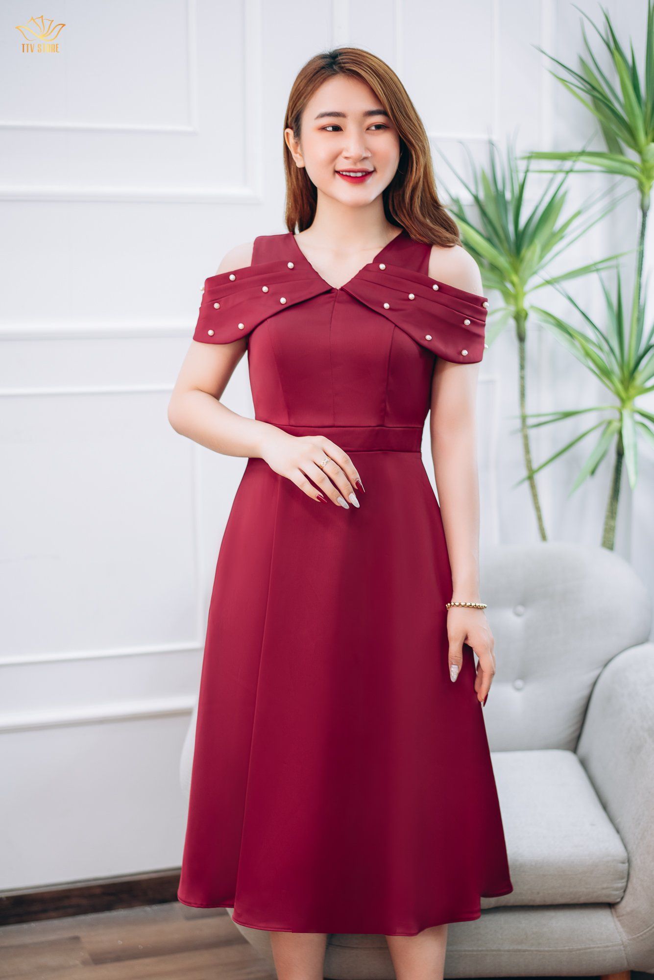 Đầm xòe - Cổ tim tay rớt vai đính ngọc - CV - Đỏ đô - TTV1375