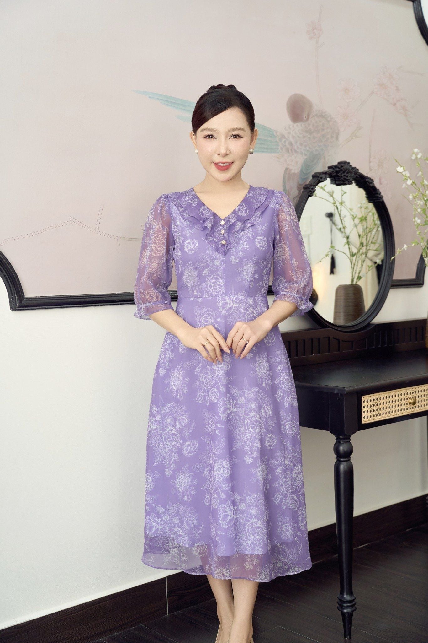 Đầm xòe - Cổ tim bèo kết nút tay lỡ - CV - Tím hoa trắng - TTV1921