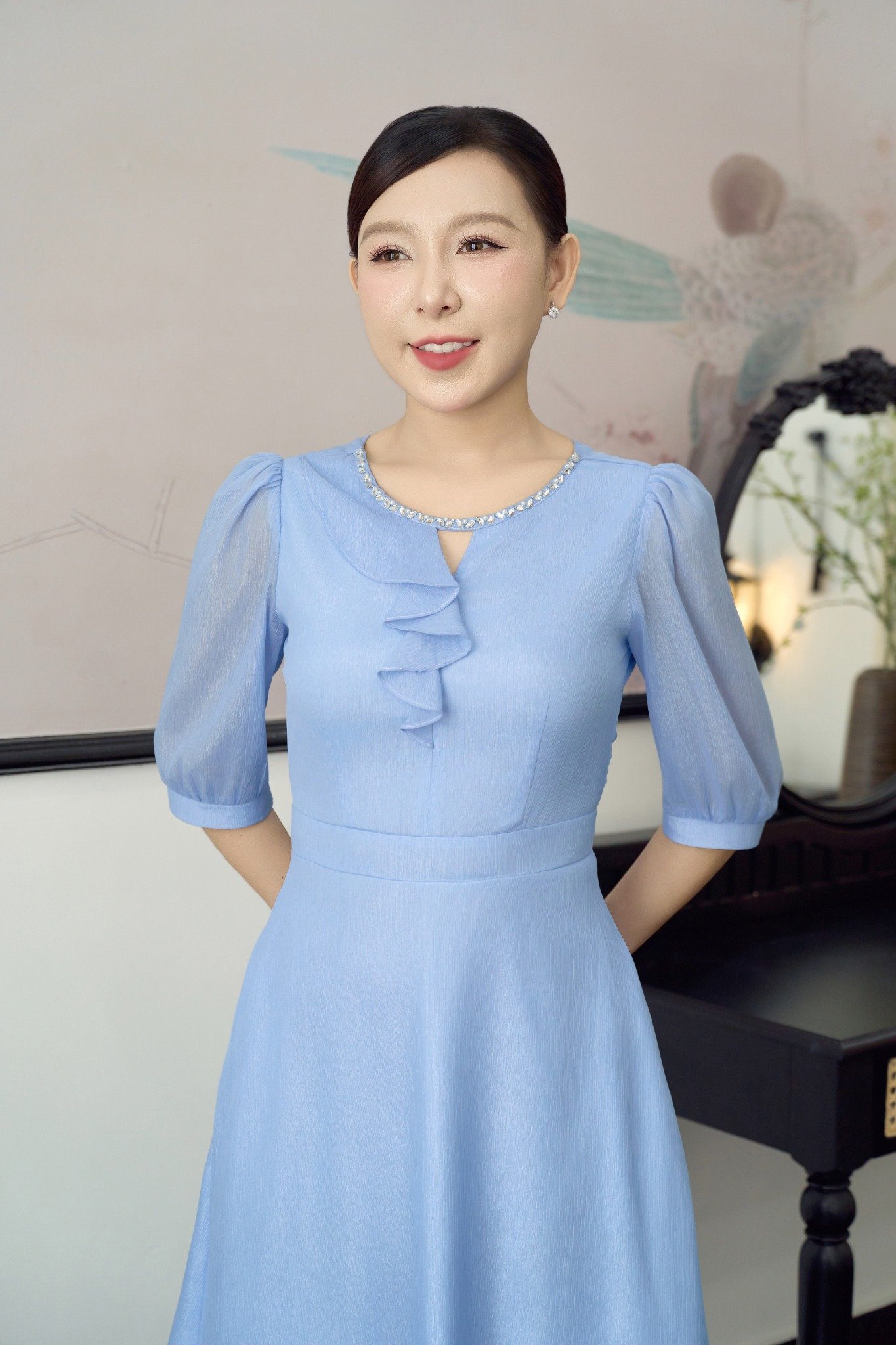 Đầm xòe - Cổ tròn đính đá khoét V tay lỡ - CT - Xanh  - TTV1896