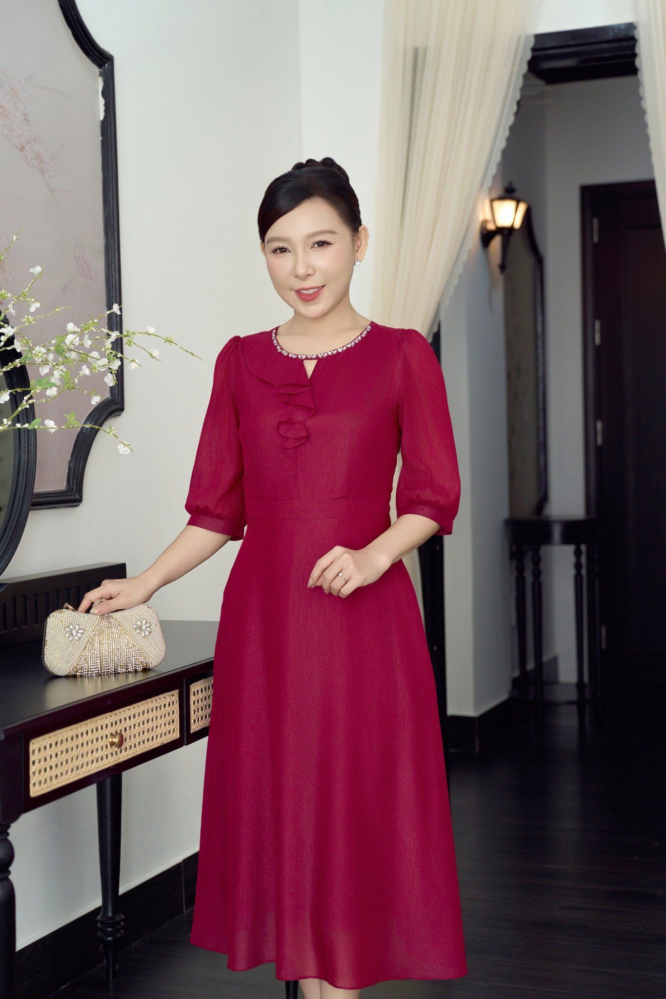 Đầm xòe - Cổ tròn đính đá khoét V tay lỡ - CT - Đỏ đô - TTV1896