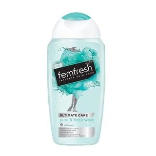 Dung Dịch Vệ Sinh Phụ Nữ Cho Da Nhạy Cảm Femfresh