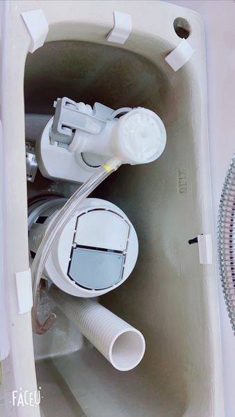 Bồn cầu nhập khẩu Tây Ban Nha BT-365 sứ cao cấp – Xả xoáy mạnh, tiết kiệm nước