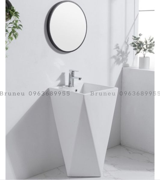 Trụ lavabo đứng LV156