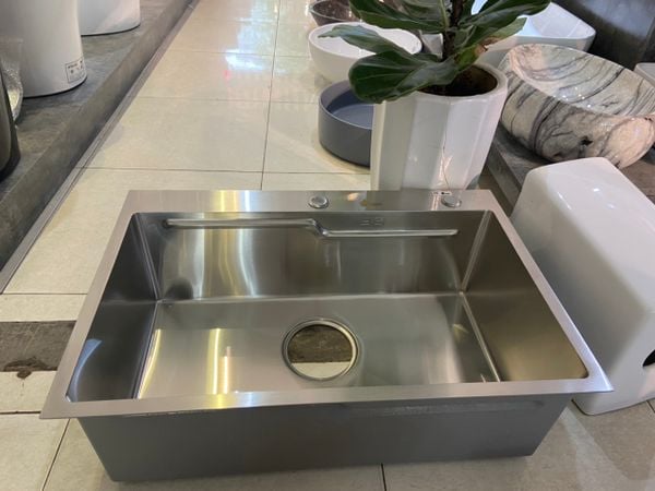Chậu rửa bát đúc 1 hố 69×46 inox – Lắp âm bàn, chống gỉ bền bỉ