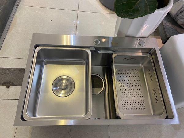 Chậu rửa bát đúc 1 hố 69×46 inox – Lắp âm bàn, chống gỉ bền bỉ