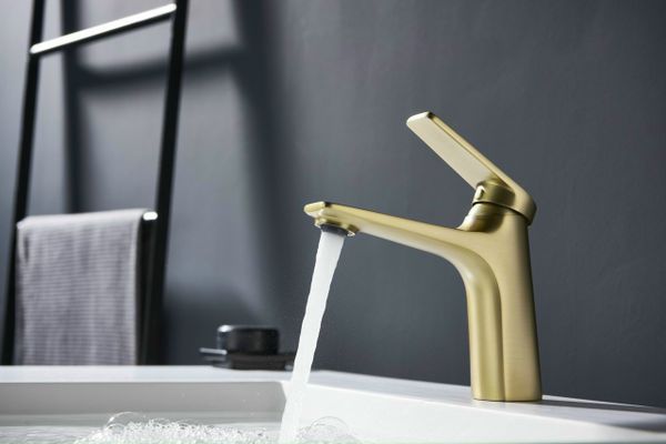 Vòi rửa mặt lavabo 18cm mạ PVD vàng gold T07