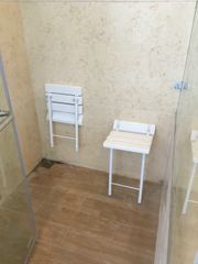 Ghế tắm treo tường có chân GN A-02
