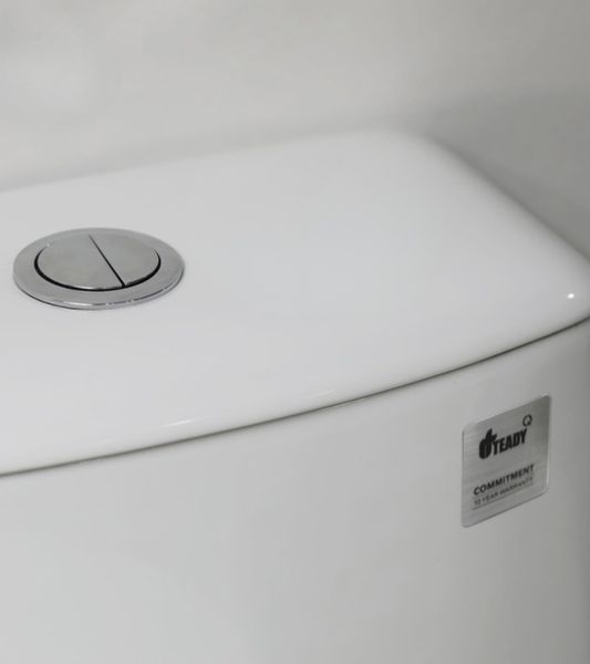 Bồn cầu liền khối LK137