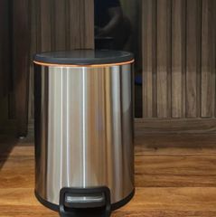 Thùng rác Inox tròn đạp chân 8L BR8L