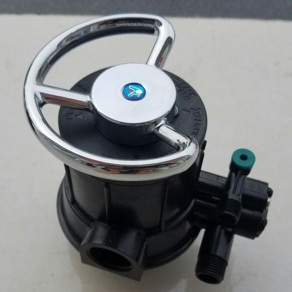 Van 5 cửa, 5 ngả sục rửa bằng tay