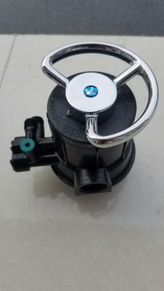 Van 5 cửa, 5 ngả sục rửa bằng tay